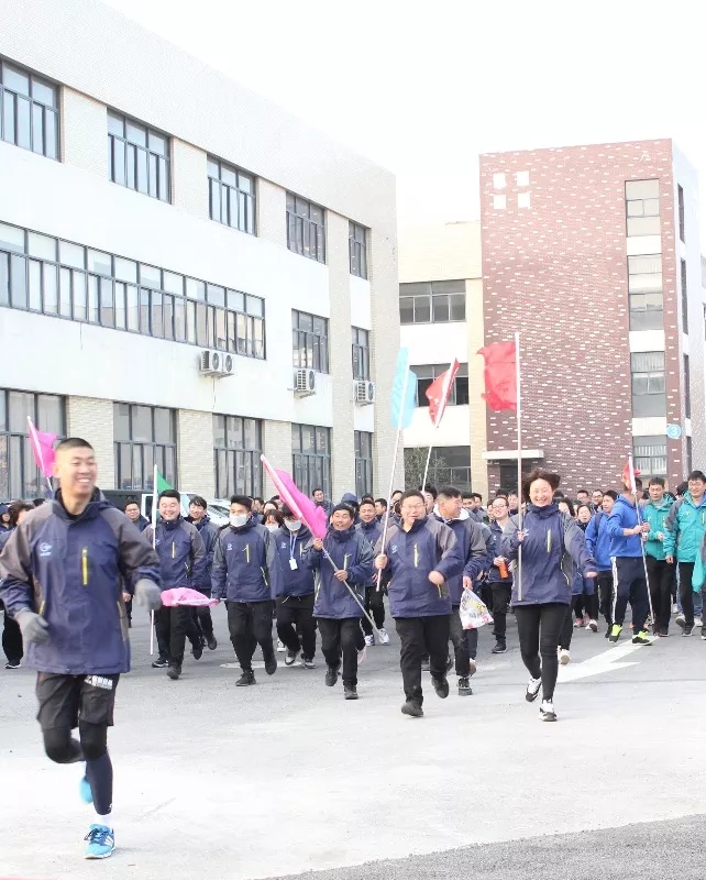 1589770667129770.jpg 640.webp (8).jpg