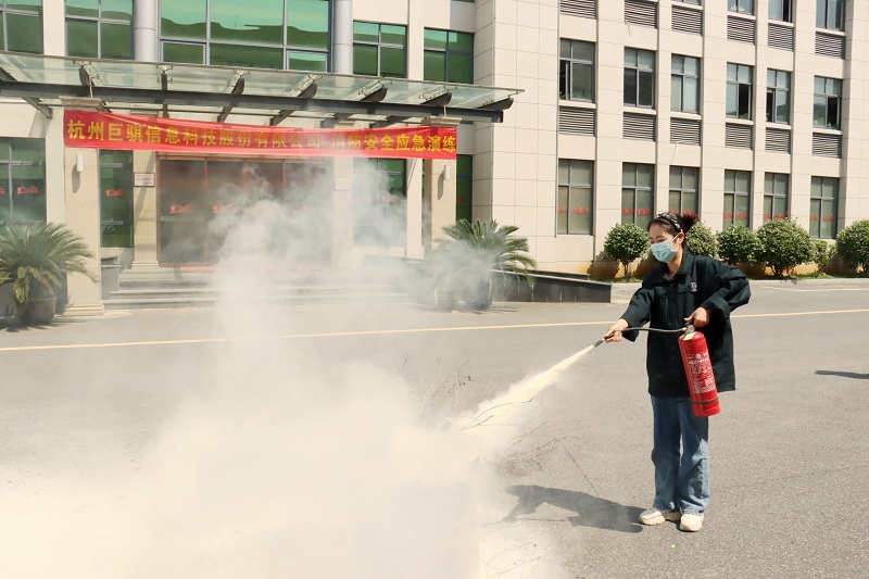 1683767024293046.jpg 3333638.jpg